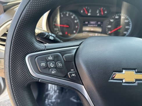 Used 2023 Chevrolet Malibu LT image 17