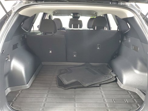 Used 2022 Hyundai Tucson SE image 6