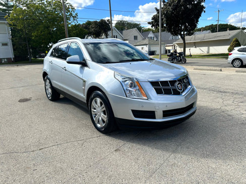 Used 2012 Cadillac SRX Luxury image 1