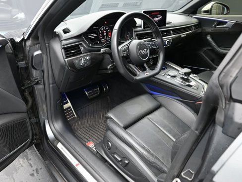 Used 2019 Audi S5 Prestige w/ S Sport Package image 4