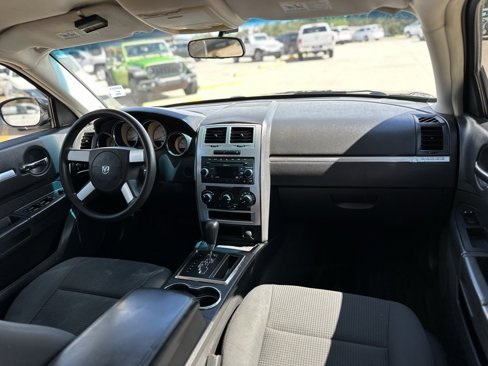 Used 2010 Dodge Charger SXT image 17