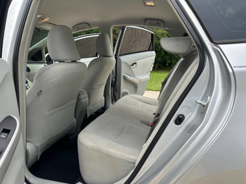 Used 2014 Toyota Prius Three image 13