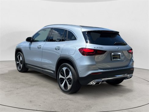 New 2025 Mercedes-Benz GLA 250 4MATIC image 3
