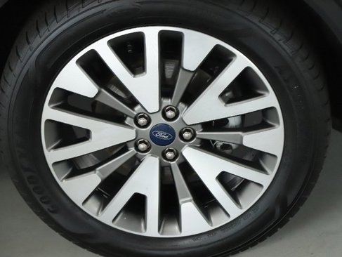 Used 2020 Ford Escape Titanium w/ Titanium Premium Package 2.0 image 10