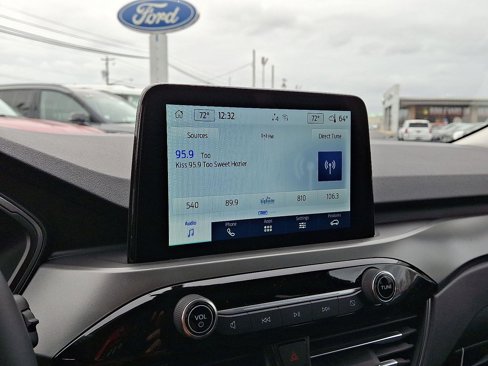 New 2025 Ford Escape Active w/ Cold Weather Package image 11