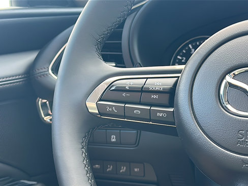 New 2025 MAZDA MAZDA3 s image 19