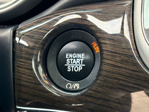 Used 2018 Jeep Grand Cherokee Summit image 25