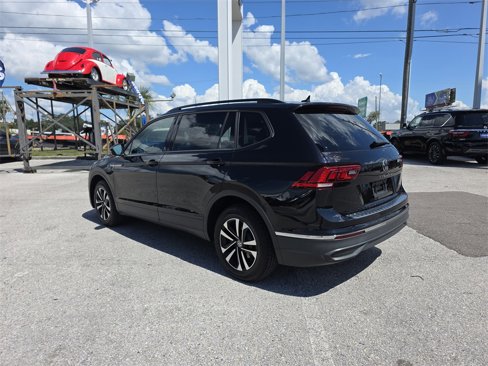 Certified 2023 Volkswagen Tiguan S image 5
