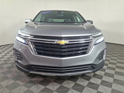 Used 2023 Chevrolet Equinox LT w/ Driver Convenience Package image 5