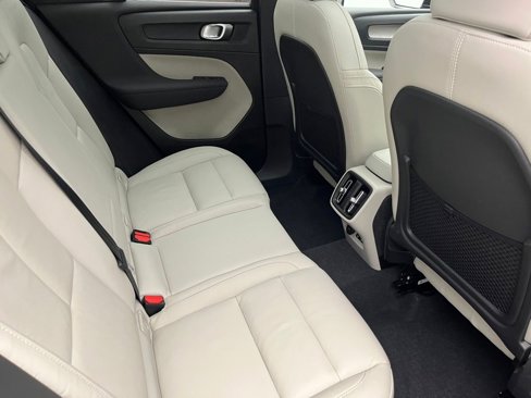 Used 2019 Porsche Macan image 33