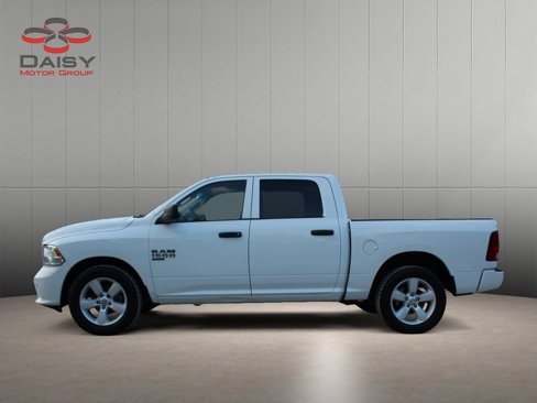 Used 2022 RAM 1500 Express w/ Express Value Package image 8