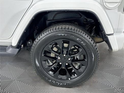 Certified 2021 Jeep Wrangler Unlimited Sahara image 29