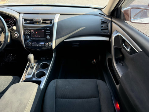 Used 2014 Nissan Altima 2.5 SV image 22