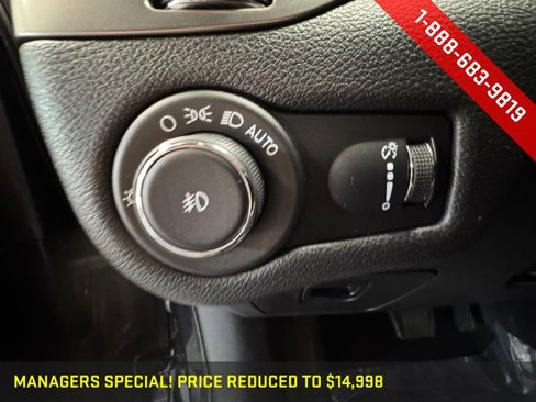 Used 2019 Jeep Cherokee Latitude w/ Popular Appearance Group image 25