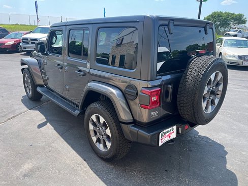 Used 2021 Jeep Wrangler Unlimited Sahara w/ Uconnect 4C Nav & Sound Group image 5