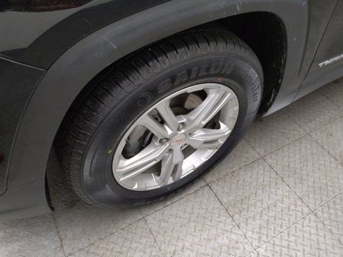 Used 2018 GMC Terrain SLE image 31