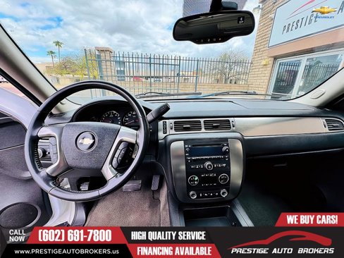 Used 2007 Chevrolet Suburban LT w/ LT Preferred Equipment Group image 10
