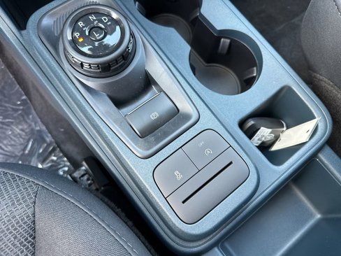 New 2025 Ford Maverick XL image 28