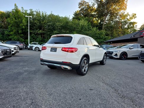 Used 2019 Mercedes-Benz GLC 300 4MATIC w/ Premium Package image 24