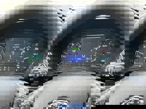 Used 2021 Ford Escape SE image 19