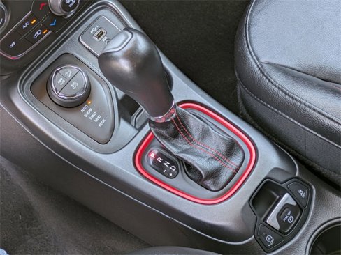 Certified 2019 Jeep Compass Trailhawk w/ Cold Weather Group image 20