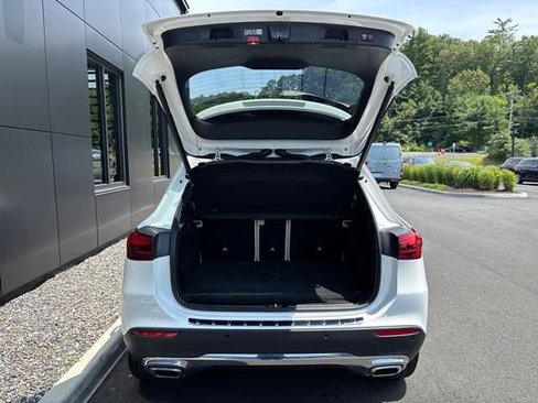Used 2025 Mercedes-Benz GLA 250 4MATIC image 30