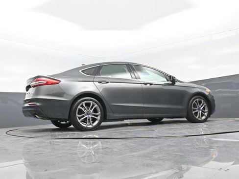 Used 2019 Ford Fusion SEL image 30