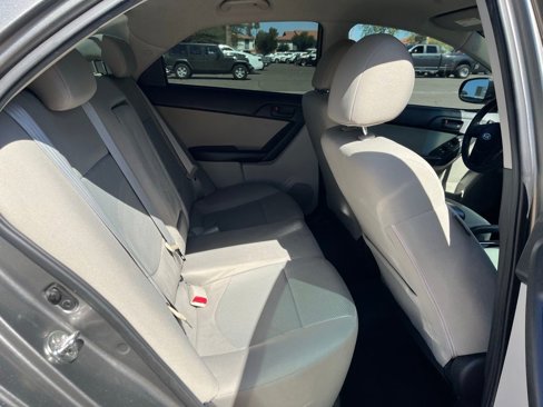 Used 2012 Kia Forte EX image 13