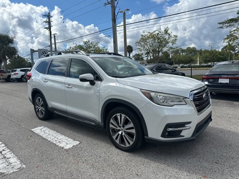 Used 2019 Subaru Ascent Limited w/ Popular Package #3 image 4