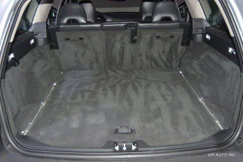 Used 2010 Volvo XC70 3.2 image 32