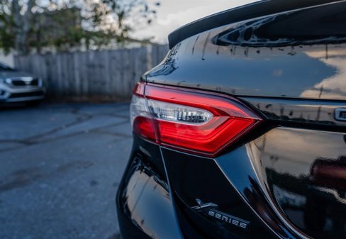 Used 2019 Toyota Camry SE image 10
