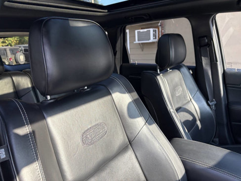 Used 2014 Jeep Grand Cherokee Overland image 32