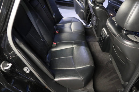 Used 2015 INFINITI Q70 5.6 image 14