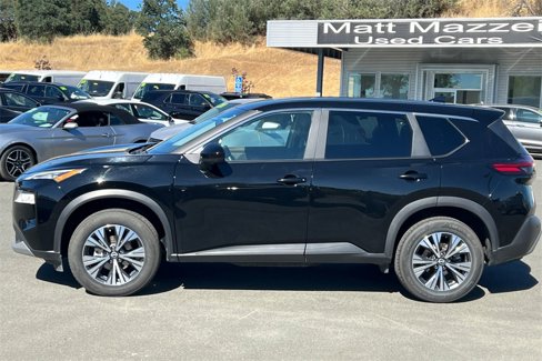 Used 2023 Nissan Rogue SV image 12