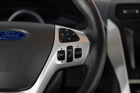Used 2013 Ford Explorer Limited image 34