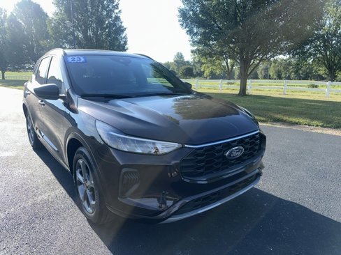 Used 2023 Ford Escape ST-Line w/ Tech Pack #1 image 18