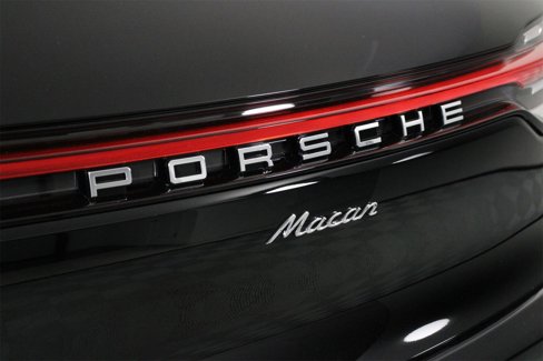 New 2026 Porsche Macan image 22