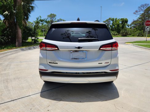 Used 2023 Chevrolet Equinox RS w/ RS Leather Package image 6