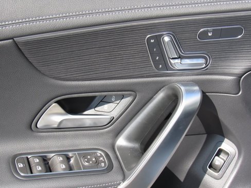 Certified 2025 Mercedes-Benz CLA 250 4MATIC image 13