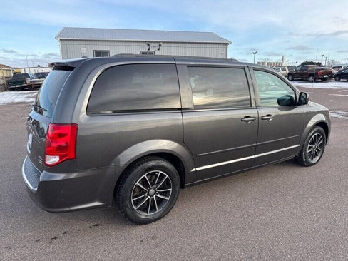 Used 2016 Dodge Grand Caravan R/T image 8