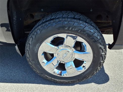 Used 2014 Chevrolet Silverado 1500 LTZ Z71 w/ LTZ Plus Package image 7