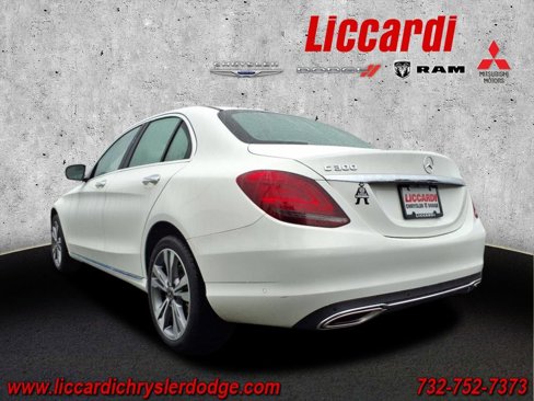 Used 2020 Mercedes-Benz C 300 4MATIC Sedan image 4