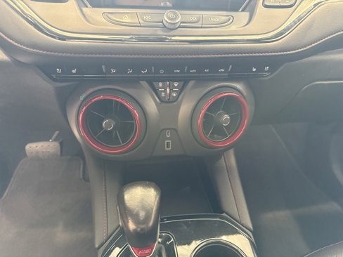Used 2021 Chevrolet Blazer RS w/ Enhanced Convenience Package image 16