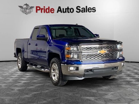 Used 2014 Chevrolet Silverado 1500 LT w/ LT Convenience Package image 3