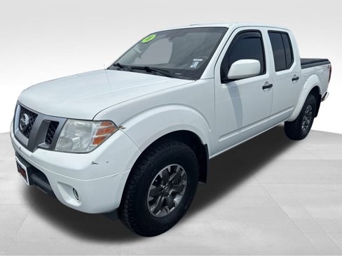 Used 2018 Nissan Frontier PRO-4X image 10