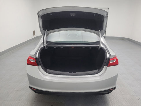 Used 2016 Chevrolet Malibu LT w/ Leather Package image 29