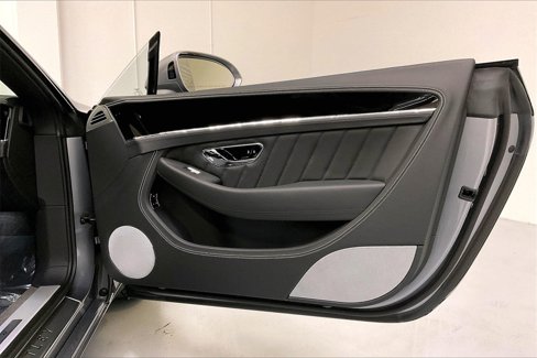 New 2024 Bentley Continental GT image 31