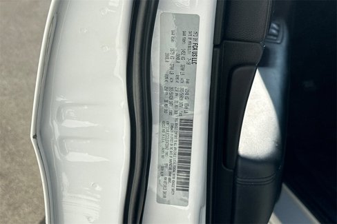 Used 2018 Jeep Grand Cherokee High Altitude image 36