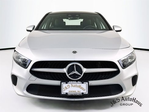 Used 2020 Mercedes-Benz A 220 4MATIC image 2