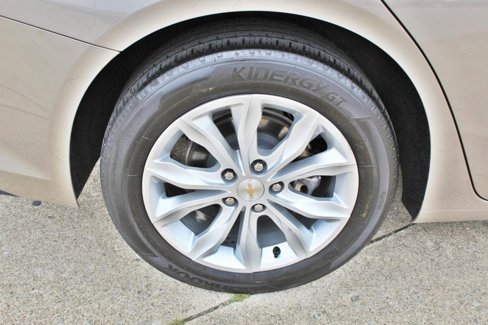 Used 2024 Chevrolet Malibu LT image 9